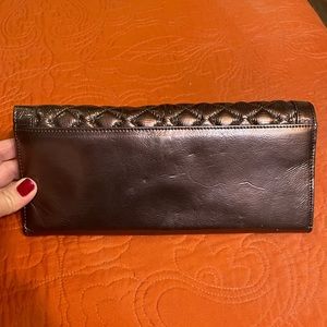 Hobo vintage brown wristlet with magnet closure